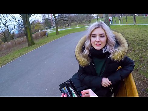 ❤️ Ezezagun baten esperma beroa irensten du diruaren truke - Eva Elfie-k parkean putz egin du ️❌ Porno %eu.tuberxxx-com.ruan ❌❤